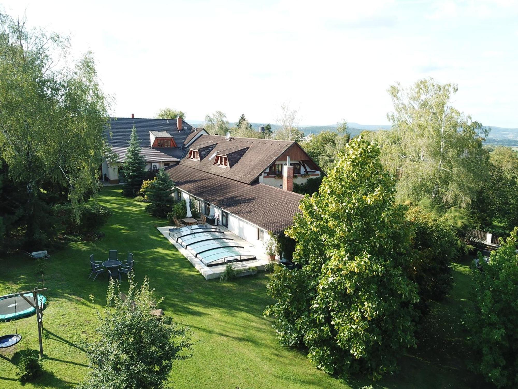 U Prejzku Apartment Lhotka  Luaran gambar